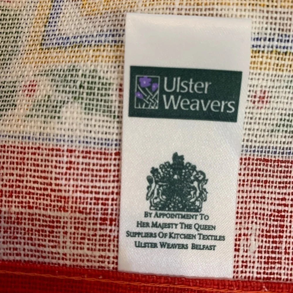 ULSTER WEAVERS Linen Tea Towel 12 Days of Christmas